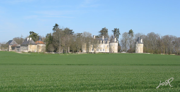 Chteau de La motte-Messem  Messem (France — Vienne)