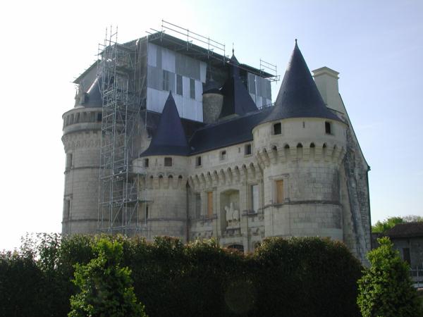 Chteau de la Roche-du-Maine — les travaux courant 2002
